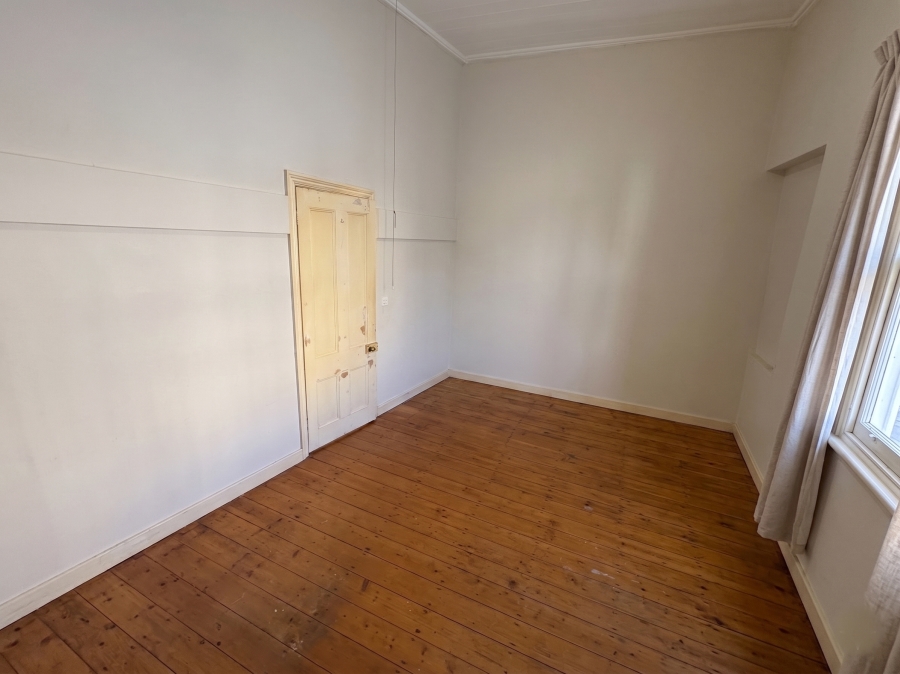 5 Bedroom Property for Sale in Quigney Eastern Cape